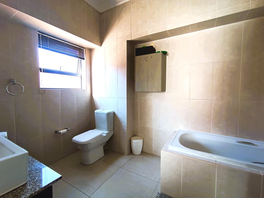 3 Bedroom Property for Sale in Wild Olive Estate Free State